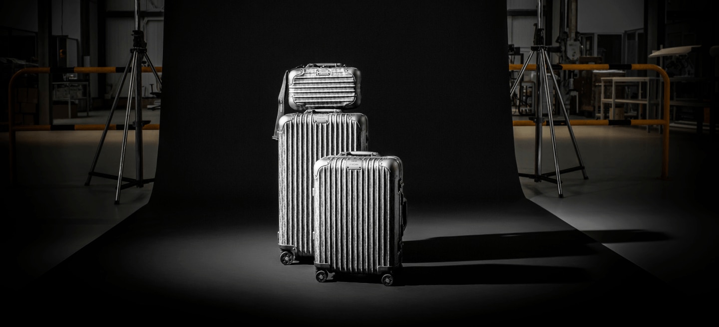 DIOR and RIMOWA コレクション、隠された匠の技